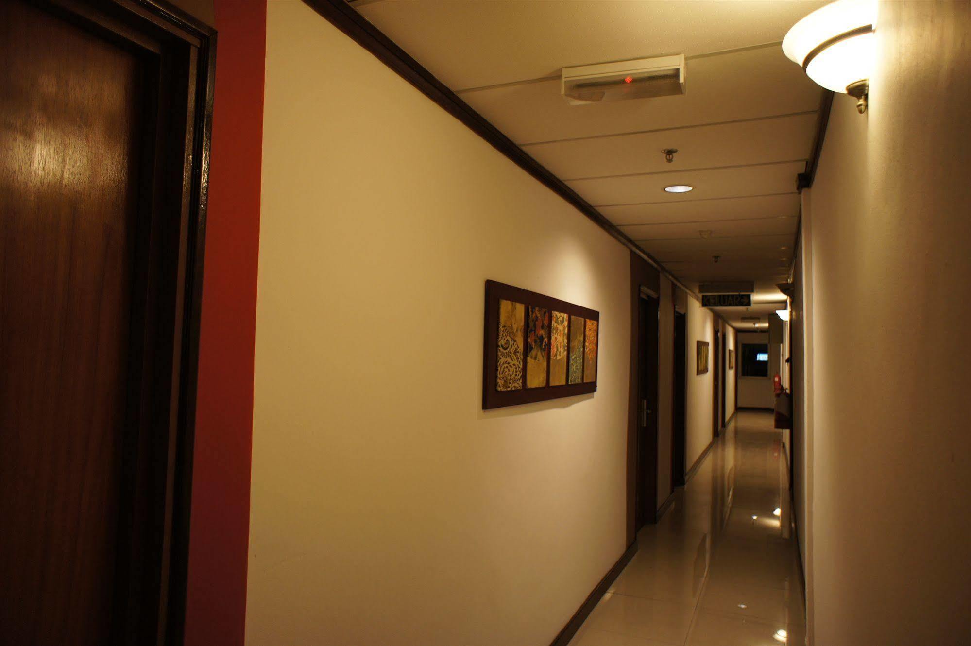 Meldrum Hotel Johor Bahru Exterior photo